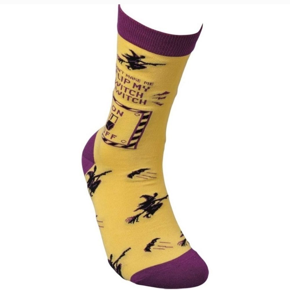 🩵NWT Yellow & Purple Don't Make Me Flip My Witch Switch Socks